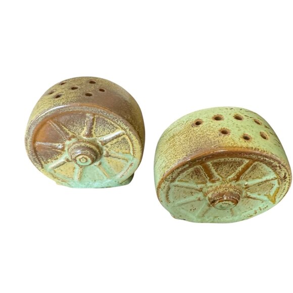 Vintage Frankoma MCM Pottery Wagon Wheel Salt Pepper Drip Glaze Prairie Green - Picture 13 of 13